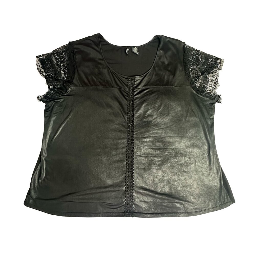 Black Women's Size 3X New Direction Pleather Front Blouse with Lace Sleeve